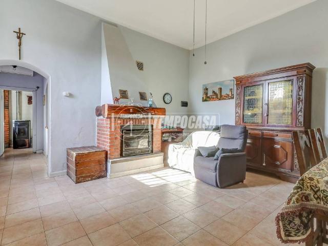 Casa indipendente in vendita a Turbigo MI