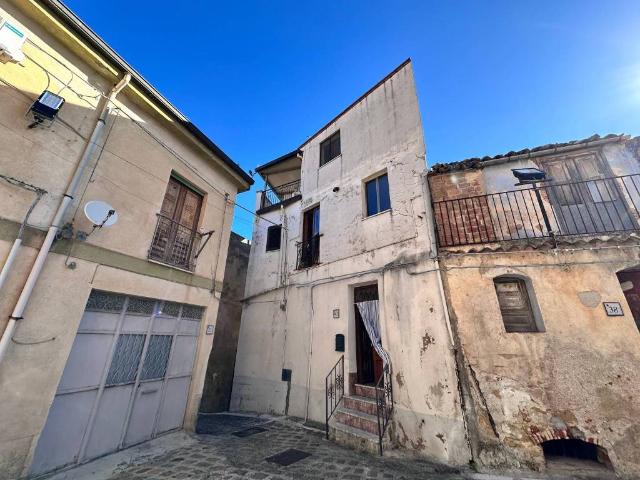 Casa indipendente in vendita a Tusa ME