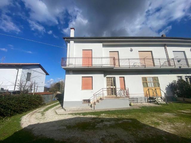 Casa indipendente in vendita a Umbertide PG