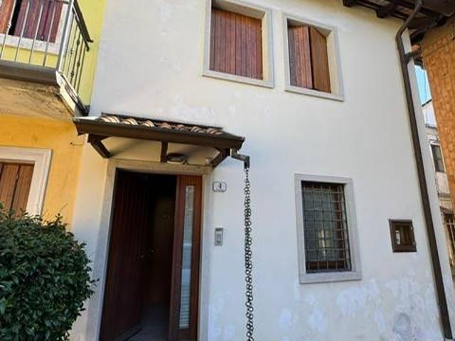 Casa indipendente in vendita a Udine UD