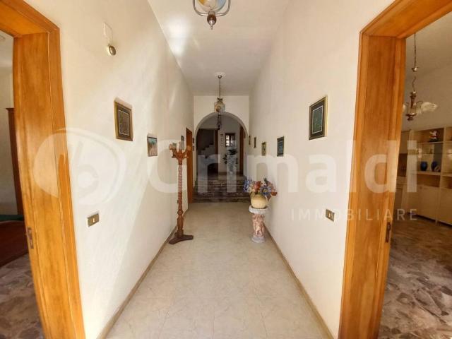 Casa indipendente in vendita a Ugento LE
