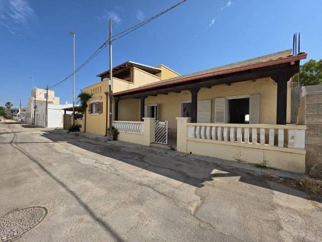 Casa indipendente in vendita a Ugento LE