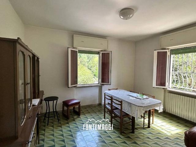 Casa indipendente in vendita a Urbino PU