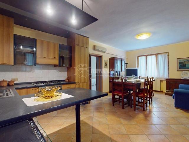 Casa indipendente in vendita a Urbino