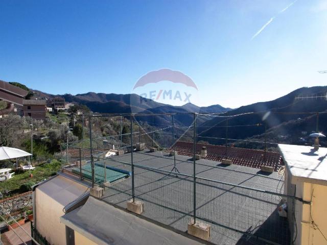 Casa indipendente in vendita a Uscio