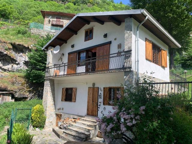 Casa indipendente in vendita a Usseglio TO