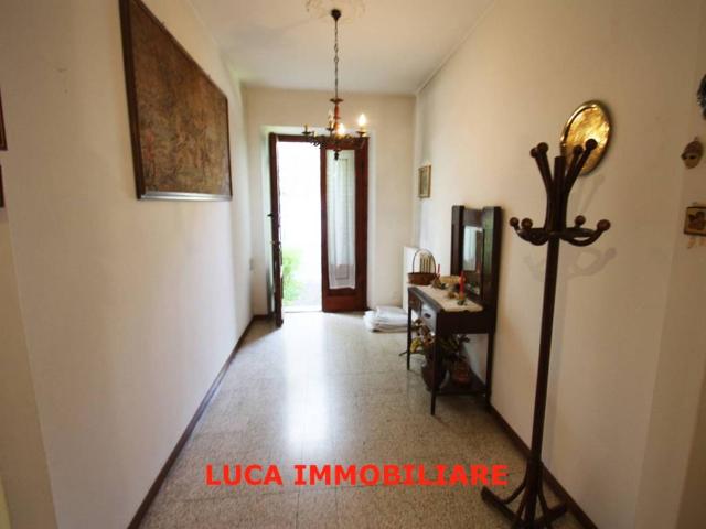 Casa indipendente in vendita a Uzzano PT