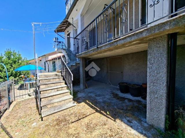 Casa indipendente in vendita a Vobbia GE