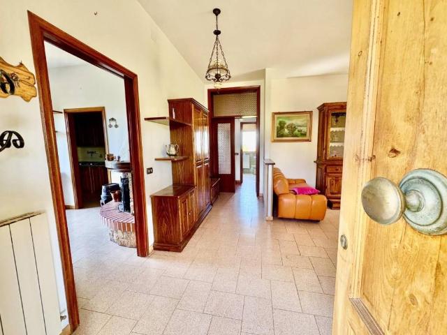 Casa indipendente in vendita a Volterra PI