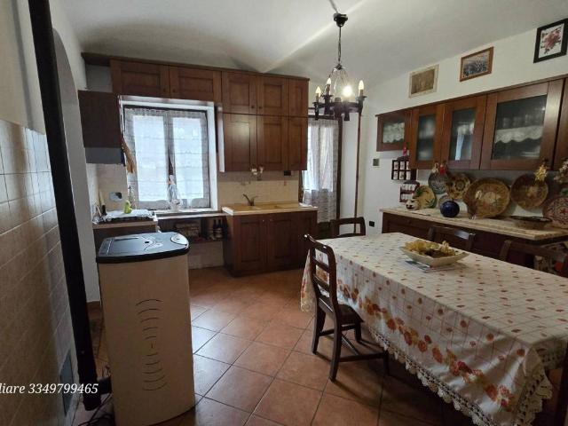 Casa indipendente in vendita a Vauda Canavese TO
