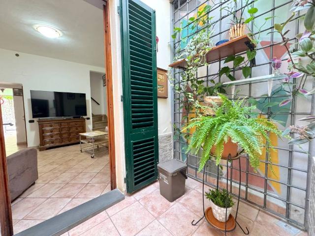 Casa indipendente in vendita a Vaiano PO