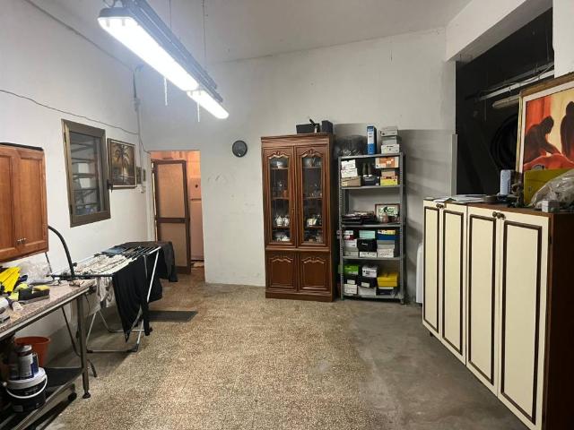 Casa indipendente in vendita a Vaiano PO
