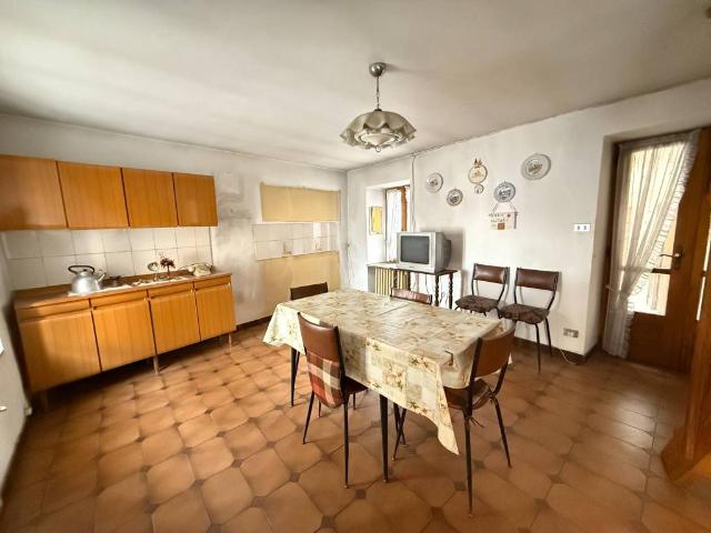 Casa indipendente in vendita a Vaie TO