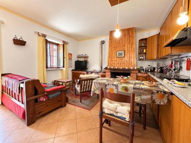 Casa indipendente in vendita a Val della Torre TO