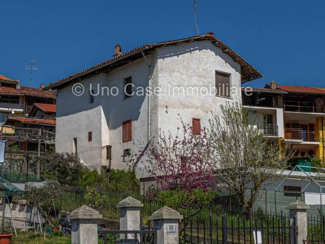 Casa indipendente in vendita a Val di Chy TO