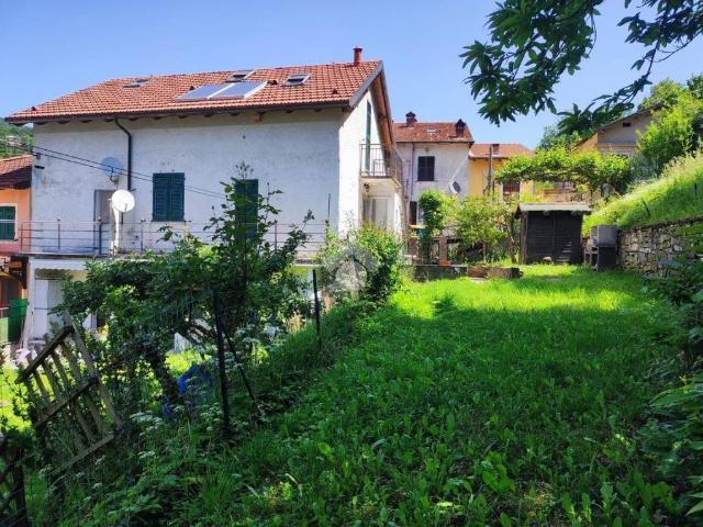 Casa indipendente in vendita a Valbrevenna