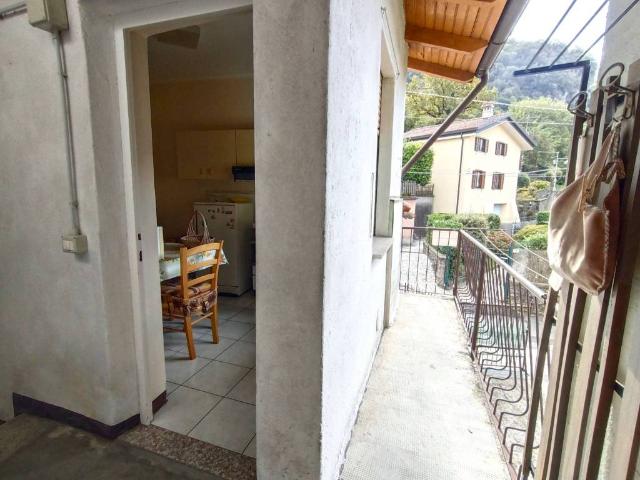 Casa indipendente in vendita a Valbrona CO