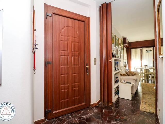 Casa indipendente in vendita a Valganna VA