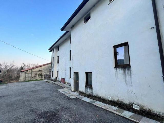 Casa indipendente in vendita a Valdagno VI