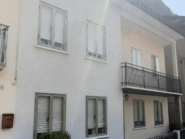 Casa indipendente in vendita a Valdastico VI