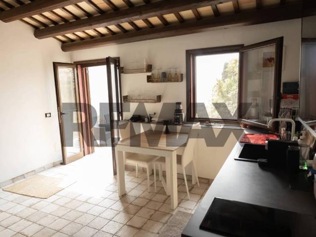Casa indipendente in vendita a Valderice TP
