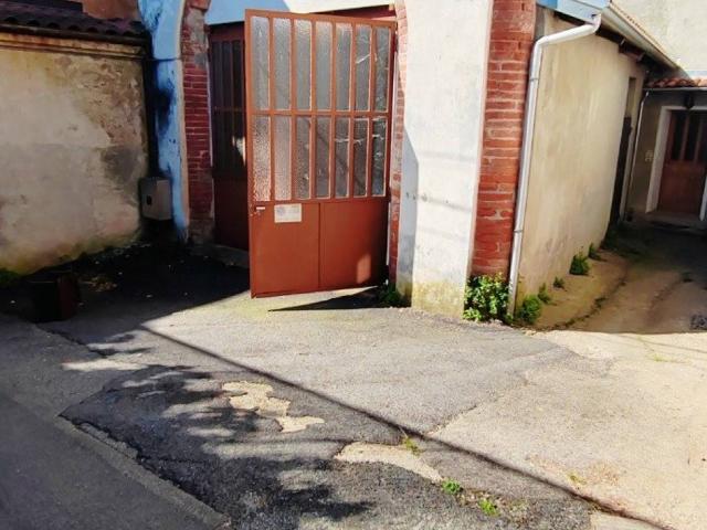 Casa indipendente in vendita a Valdilana BI