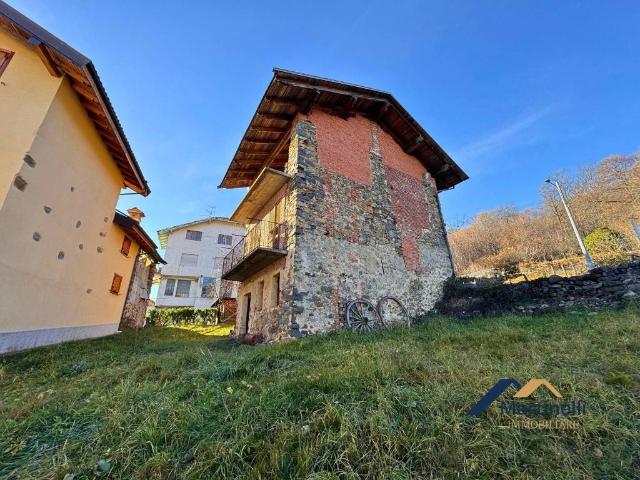 Casa indipendente in vendita a Valdilana BI