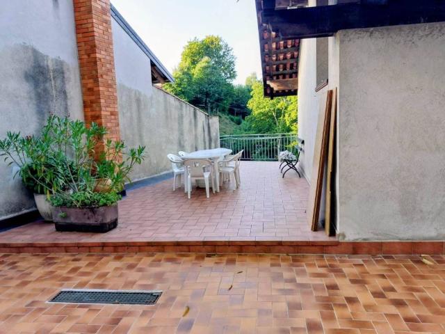 Casa indipendente in vendita a Valdilana BI