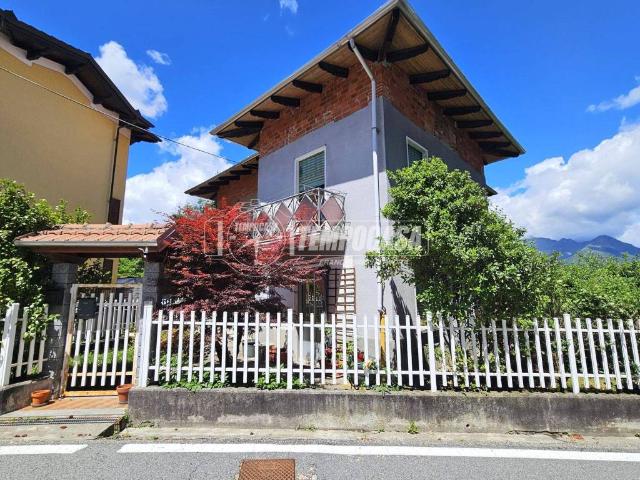 Casa indipendente in vendita a Valdilana BI
