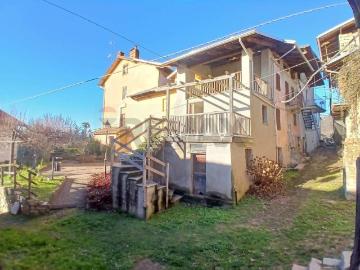 Casa indipendente in vendita a Valdilana BI