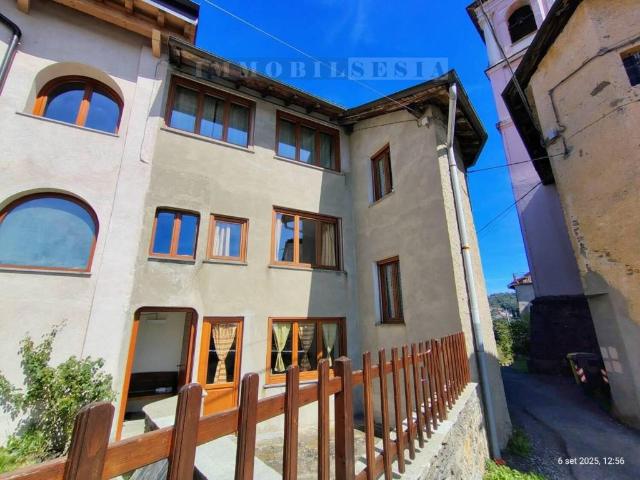 Casa indipendente in vendita a Valduggia VC