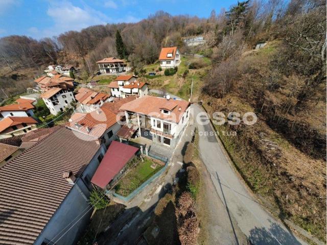 Casa indipendente in vendita a Borgosesia VC