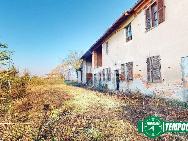 Casa indipendente in vendita a Valenza AL