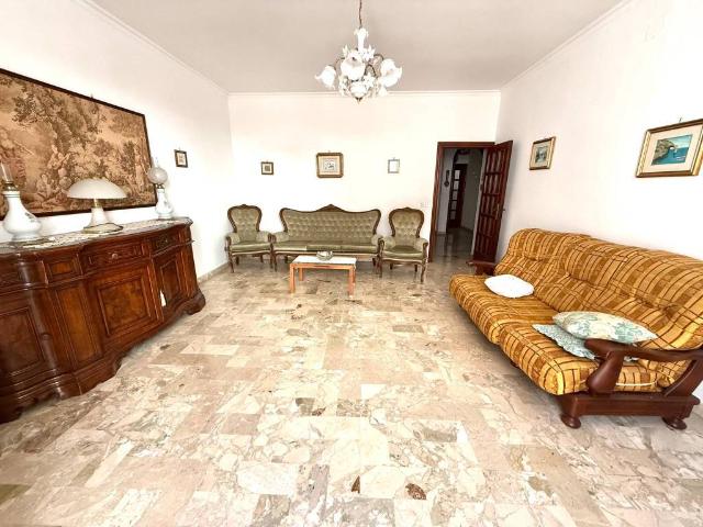 Casa indipendente in vendita a Valenzano BA