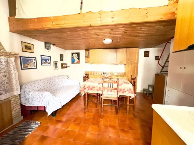 Casa indipendente in vendita a Valenzano