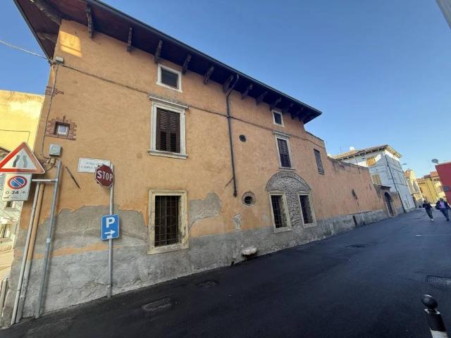 Casa indipendente in vendita a Valeggio sul Mincio VR
