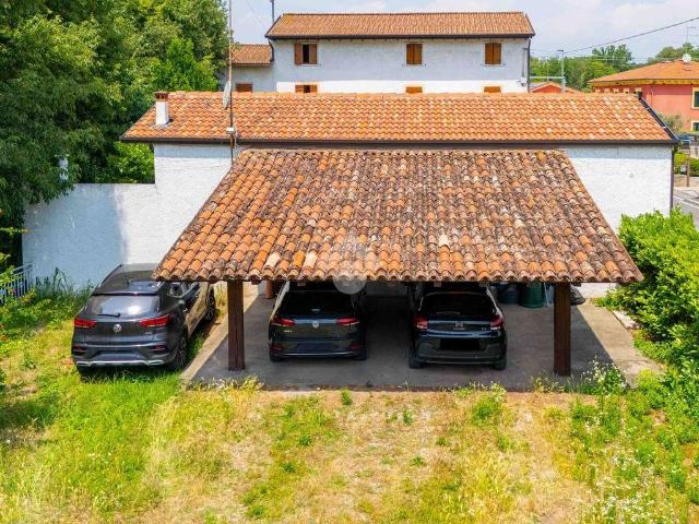 Casa indipendente in vendita a Valeggio sul Mincio VR
