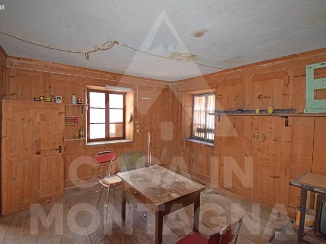 Casa indipendente in vendita a Valfloriana TN