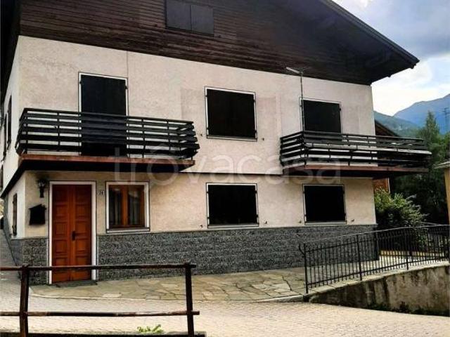 Casa indipendente in vendita a Valfurva, Uzza