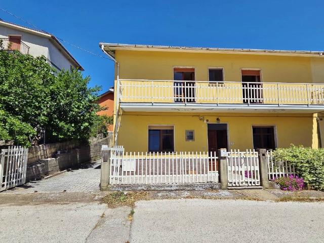 Casa Indipendente in vendita a Vallata