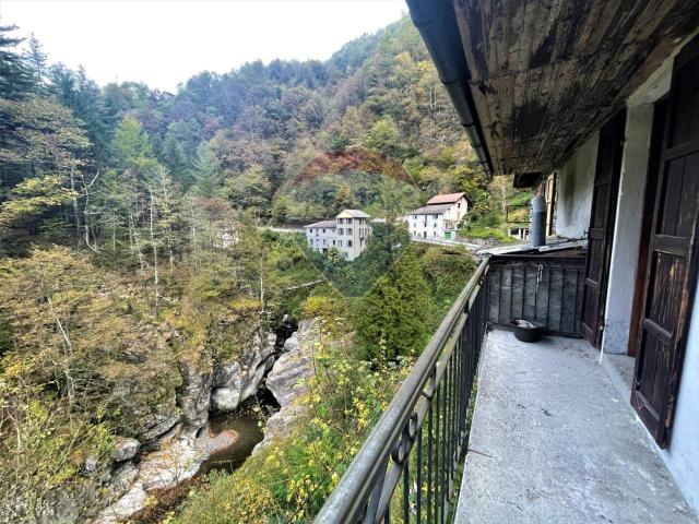 Casa indipendente in vendita a Valle Cannobina