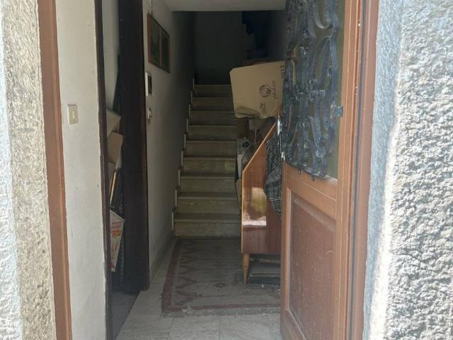 Casa indipendente in vendita a Vallelaghi TN