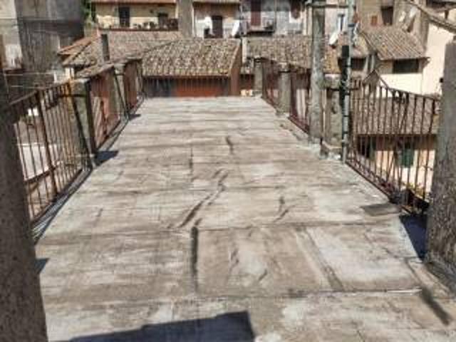 Casa indipendente in vendita a Vallerano VT