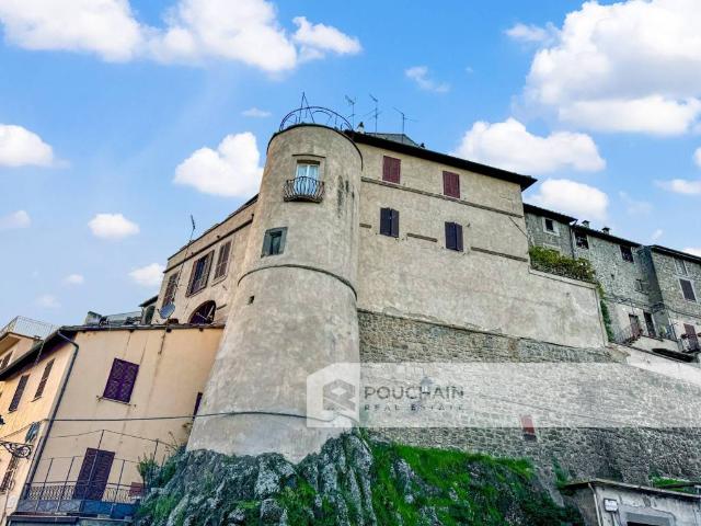 Casa indipendente in vendita a Vallerano VT