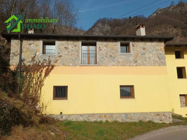 Casa indipendente in vendita a Valli del Pasubio VI