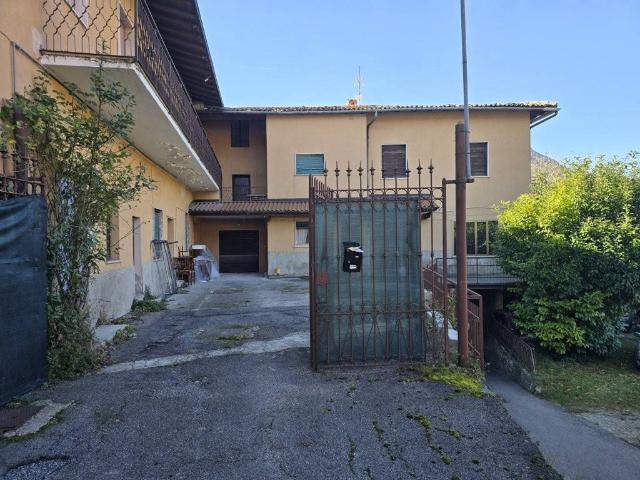 Casa indipendente in vendita a Vallio Terme BS