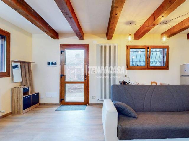 Villa in vendita a Valsamoggia BO