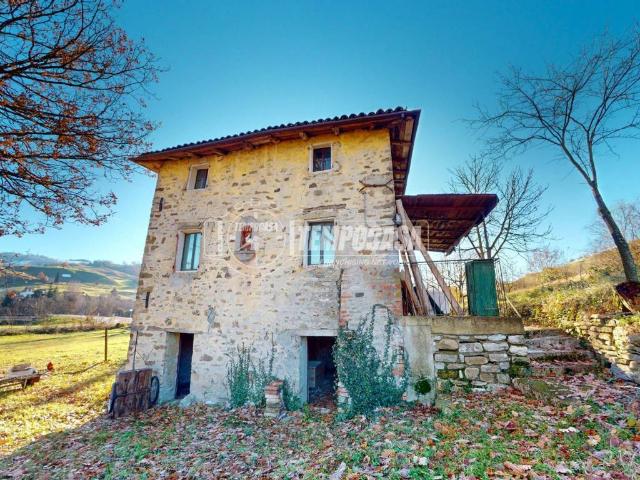 Casa indipendente in vendita a Valsamoggia BO