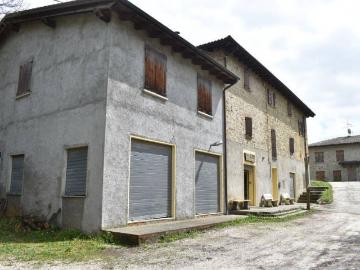 Casa indipendente in vendita a Valsamoggia BO