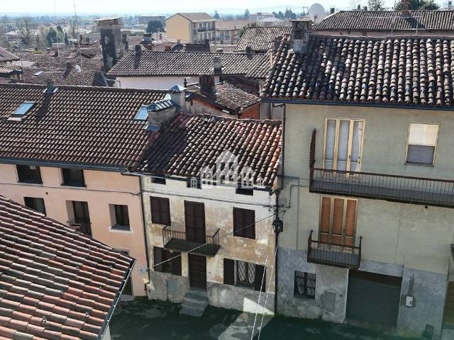 Casa indipendente in vendita a Valperga TO